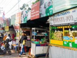 Rujak Legend Kolam Deli: Jajanan Tradisional Medan dengan Sejarah Panjang Sejak 1975