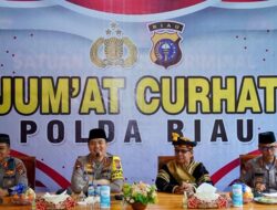 Siswi SMA Bertanya tentang Fungsi Intelijen saat Dihadapan Polisi