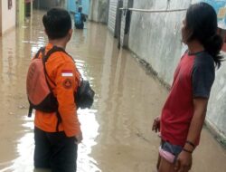 Ratusan Rumah di Teluk Pucung Bekasi Terdampak Banjir Setinggi Lebih dari 1 Meter Akibat Hujan Deras