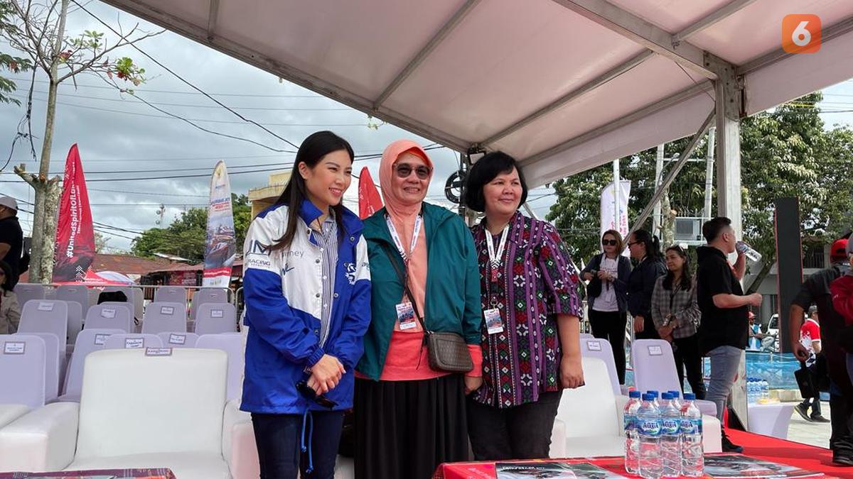 Wamenparekraf Angela Tanoesoedibjo Melihat Aquabike Jetski World Championship, Dipermintaan Langsung dari Warga untuk Foto