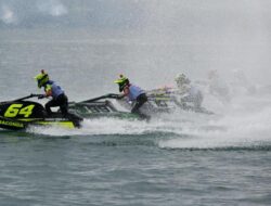 Pembalap Aquabike Jetski 2023 di Danau Toba Puas dengan Layanan yang Diberikan Menpora Dito