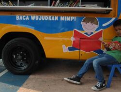 Mengapa Minat Baca dan Literasi Orang Indonesia Rendah Meskipun Bangsa Ini Dibangun Para Kutu Buku?