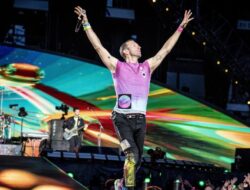 Jadwal MRT yang Beroperasi sampai Pagi Hari untuk Konser Coldplay