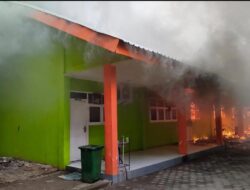 Kebakaran Melanda MAN 1 Makassar, 3 Kelas dan Laboratorium Terbakar Habis