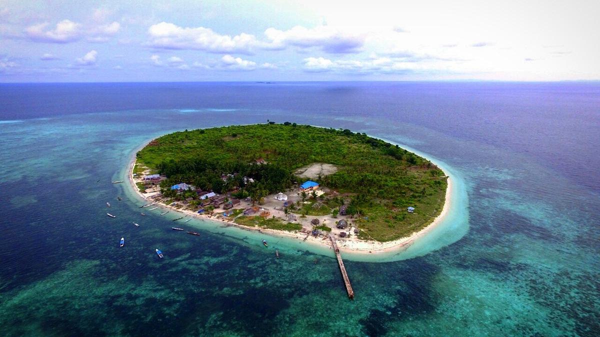 Surga Tersembunyi di Sulawesi Tengah: Menikmati Keindahan Pulau Sombori