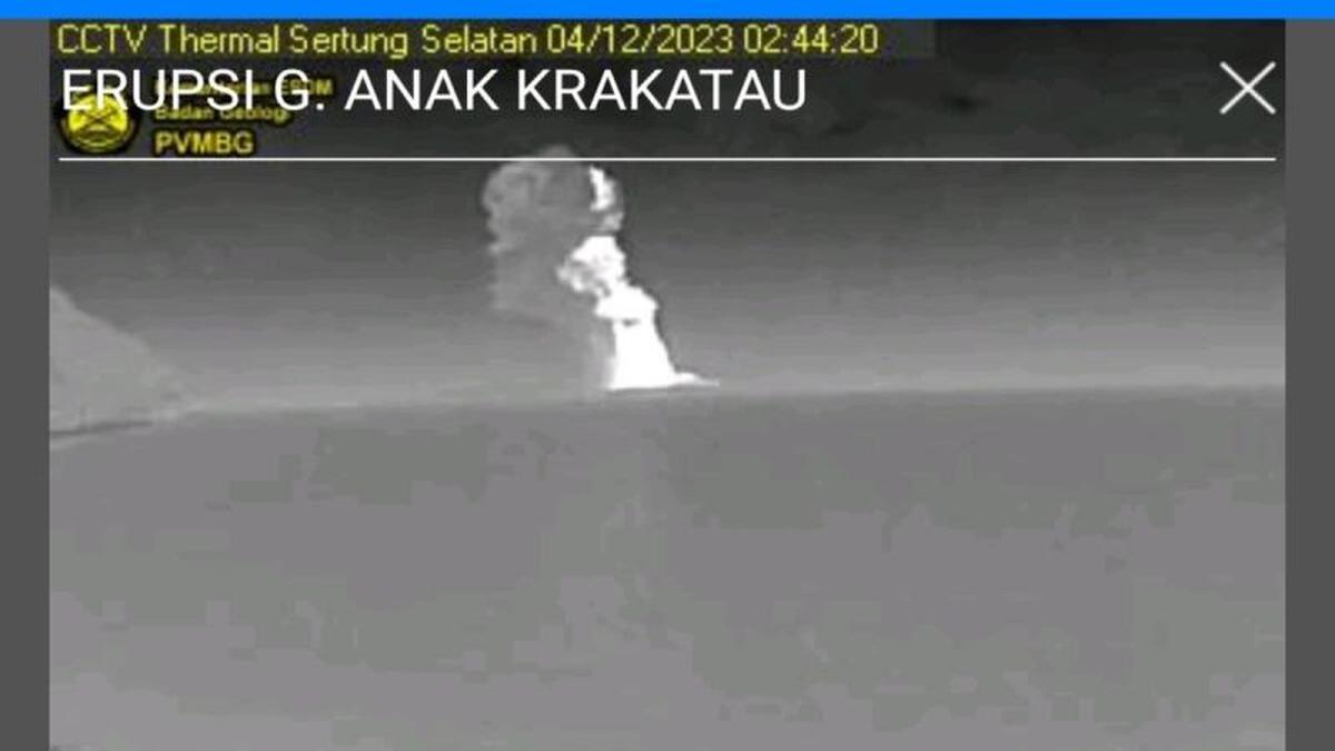 Gunung Anak Krakatau Kembali Meletus, Membuang Abu Vulkanik Hingga Ketinggian 1.000 Meter