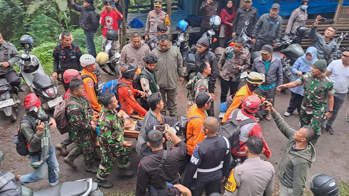 Pendaki Gunung Marapi Selamat Dievakuasi Meskipun Alami Luka Bakar 80 Persen