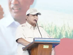 Prabowo menegaskan pentingnya Indonesia mandiri: Jangan mengira bangsa lain peduli dengan kita