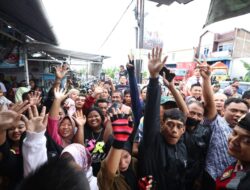 Ratusan Warga Jateng Bersemangat Melihat Jokowi dan Prabowo Makan Bakso Bersama: Semoga Tetap Terhubung dengan Rakyat