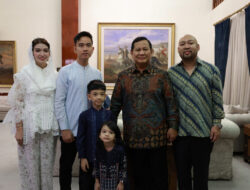 Eid al-Fitr 1445 H: Prabowo Subianto holds Halal Bihalal with Gibran and Family in Kertanegara