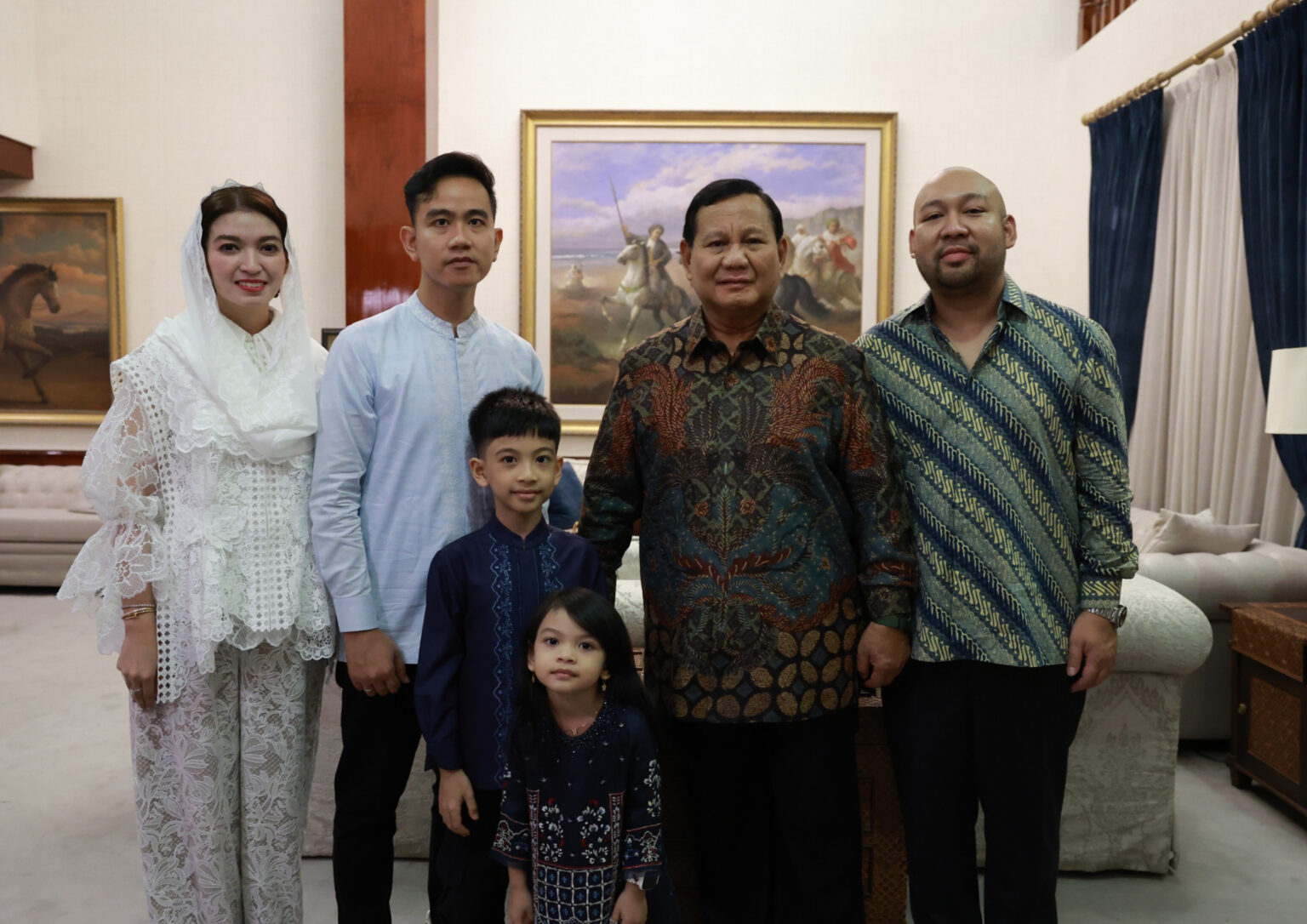 Eid al-Fitr 1445 H: Prabowo Subianto holds Halal Bihalal with Gibran and Family in Kertanegara