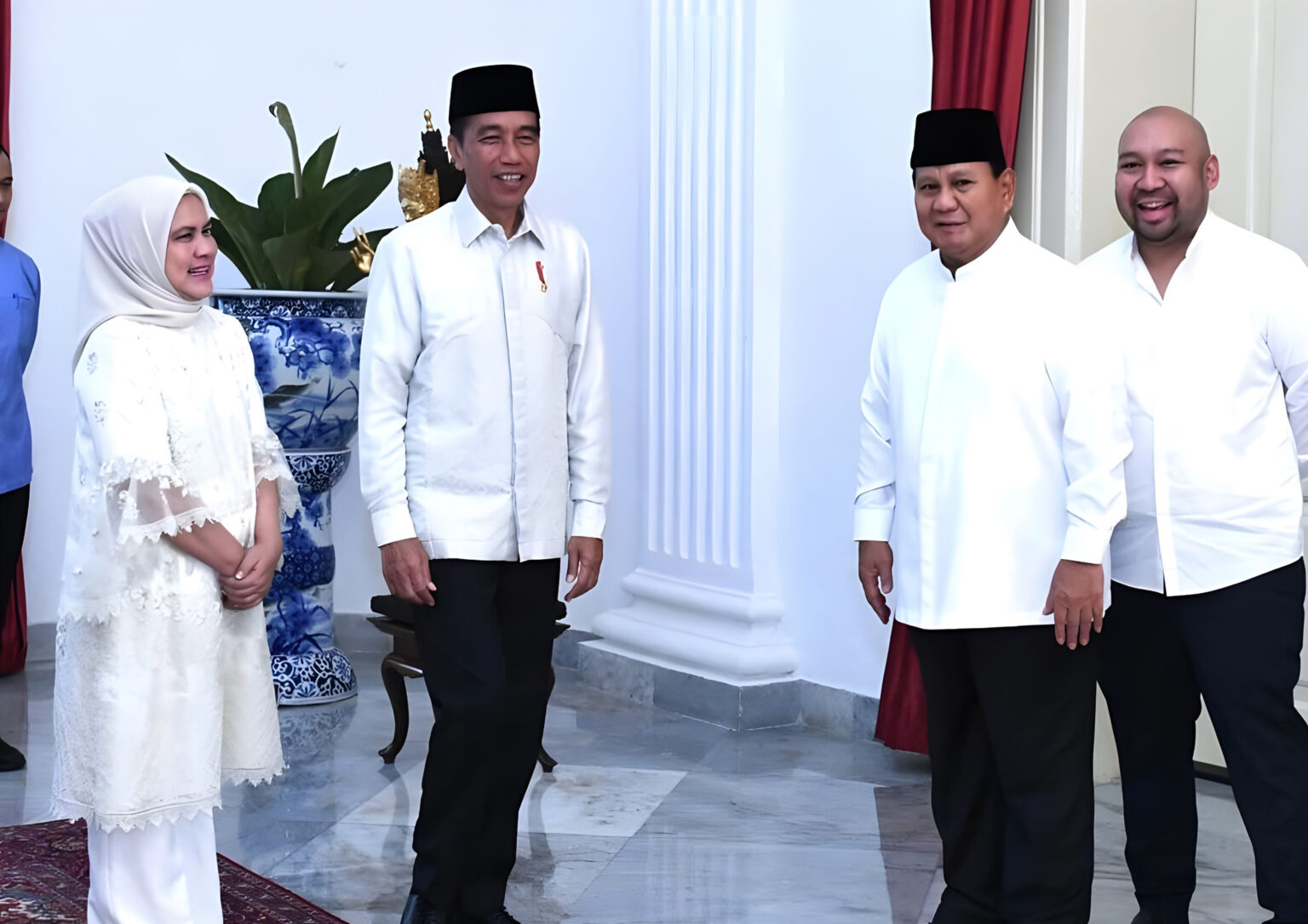 Prabowo Subianto Goes on Eid Visits, Holds Meetings with Key Figures Such as President Jokowi and Others