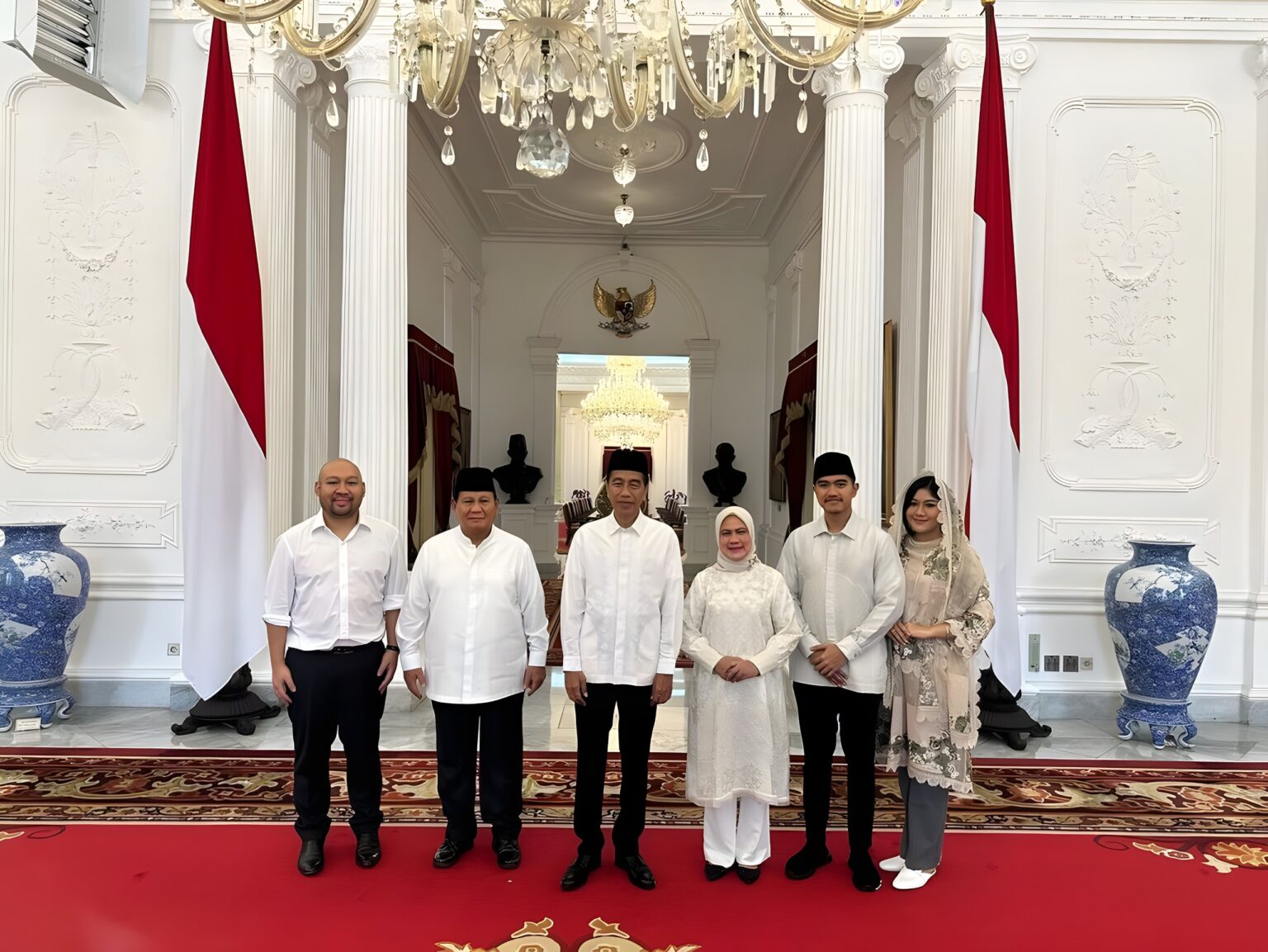 Prabowo Subianto Menjelajah untuk Mengunjungi Kerabat dari Jokowi, ARB, Dasco, Zulhas, dan Airlangga pada Hari Kedua Lebaran