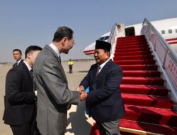 Prabowo Subianto Tiba di China, Bertemu dengan Xi Jinping, Perdana Menteri, dan Menteri Pertahanan China