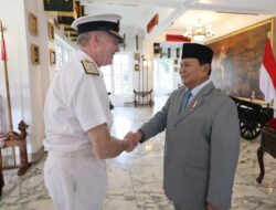 Prabowo Subianto Meets with UK Chief of Defence Staff to Enhance Defense Cooperation between Indonesia and the UK