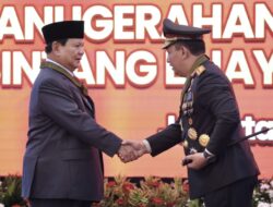 Chief of Indonesian Police Honors Prabowo Subianto with Bintang Bhayangkara Utama Award