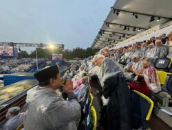 Prabowo Subianto Attends Opening Ceremony of the 2024 Paris Olympics, Supports Indonesian Team