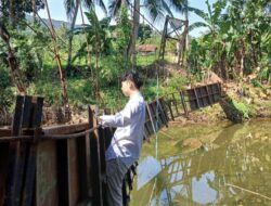 Willie Salim, Tiktoker Beri Bantuan Untuk Memperbaiki Jembatan Miring di Sukabumi