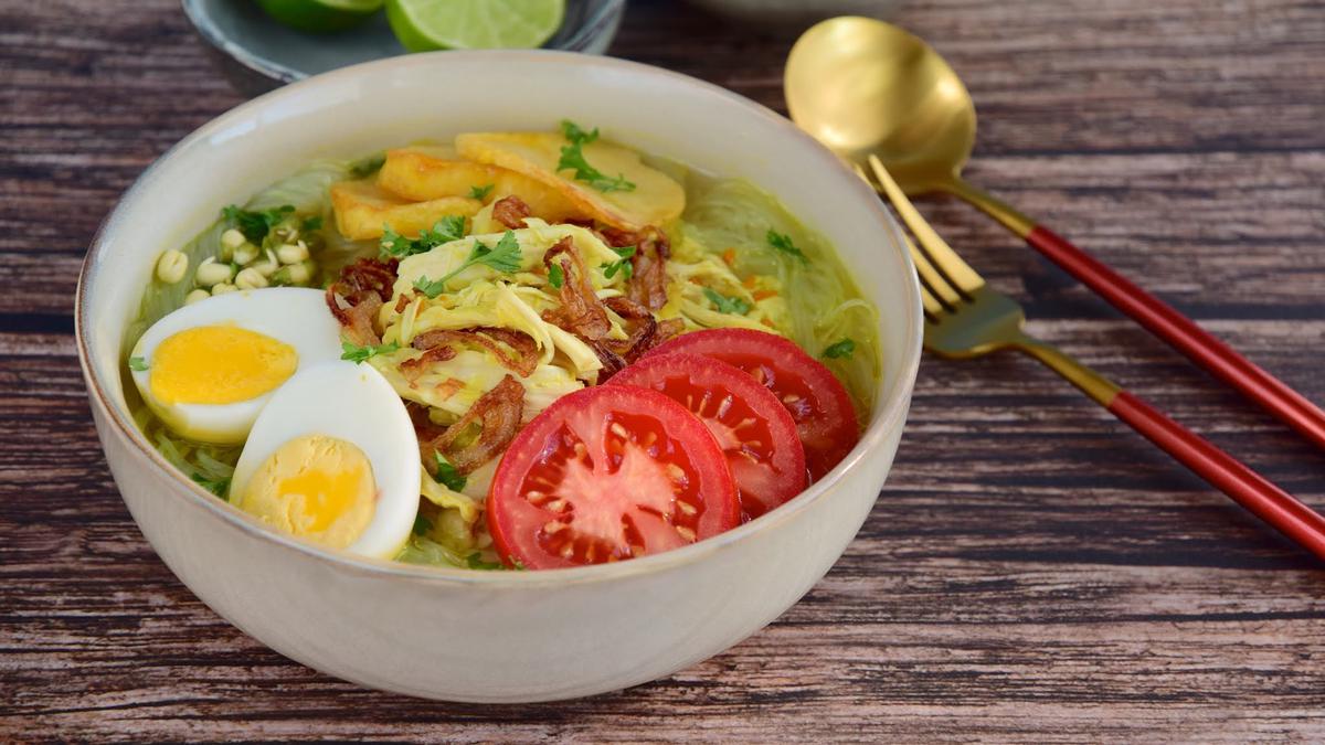 Agar Soto Ayam Lebih Enak, Ikuti Resep Berikut!