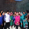 Funny Moment: Prabowo Subianto Snaps a Selfie with Iriana and Mothers at IKN