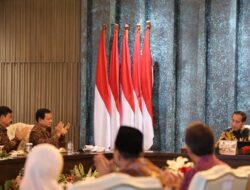 Prabowo Subianto deeply moves Jokowi in the last plenary session at IKN, as revealed by Luhut