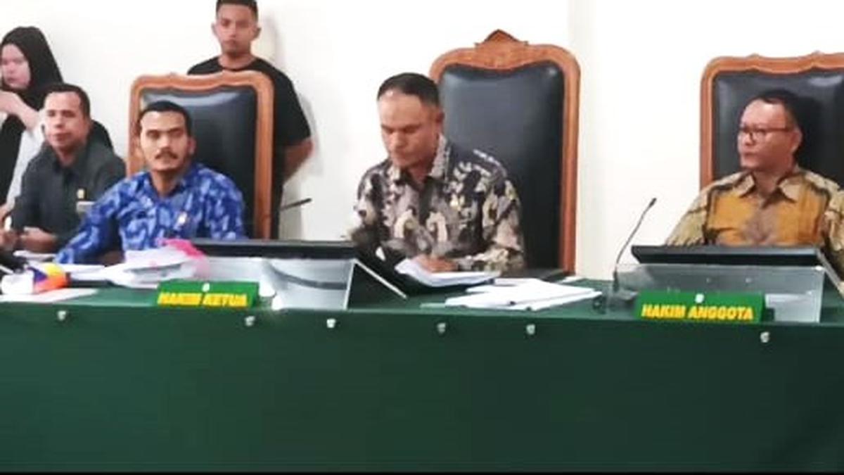 Reaksi Marah Ayah Korban Ketika Mendengar Pembunuh Anaknya Tidak Dihukum Mati