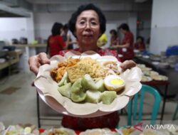 10 Makanan Wajib Imlek: Tradisi Lezat!