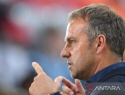 Hansi Flick Perpanjang Kontrak di Barcelona Hingga 2027