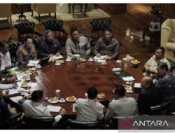 Prabowo Pimpin Ratas di Hambalang Bahas Ubi Kayu dan Proyek Giant Sea Wall