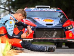 Alasan Mundurnya Tanak Dua Kali di WRC Cile
